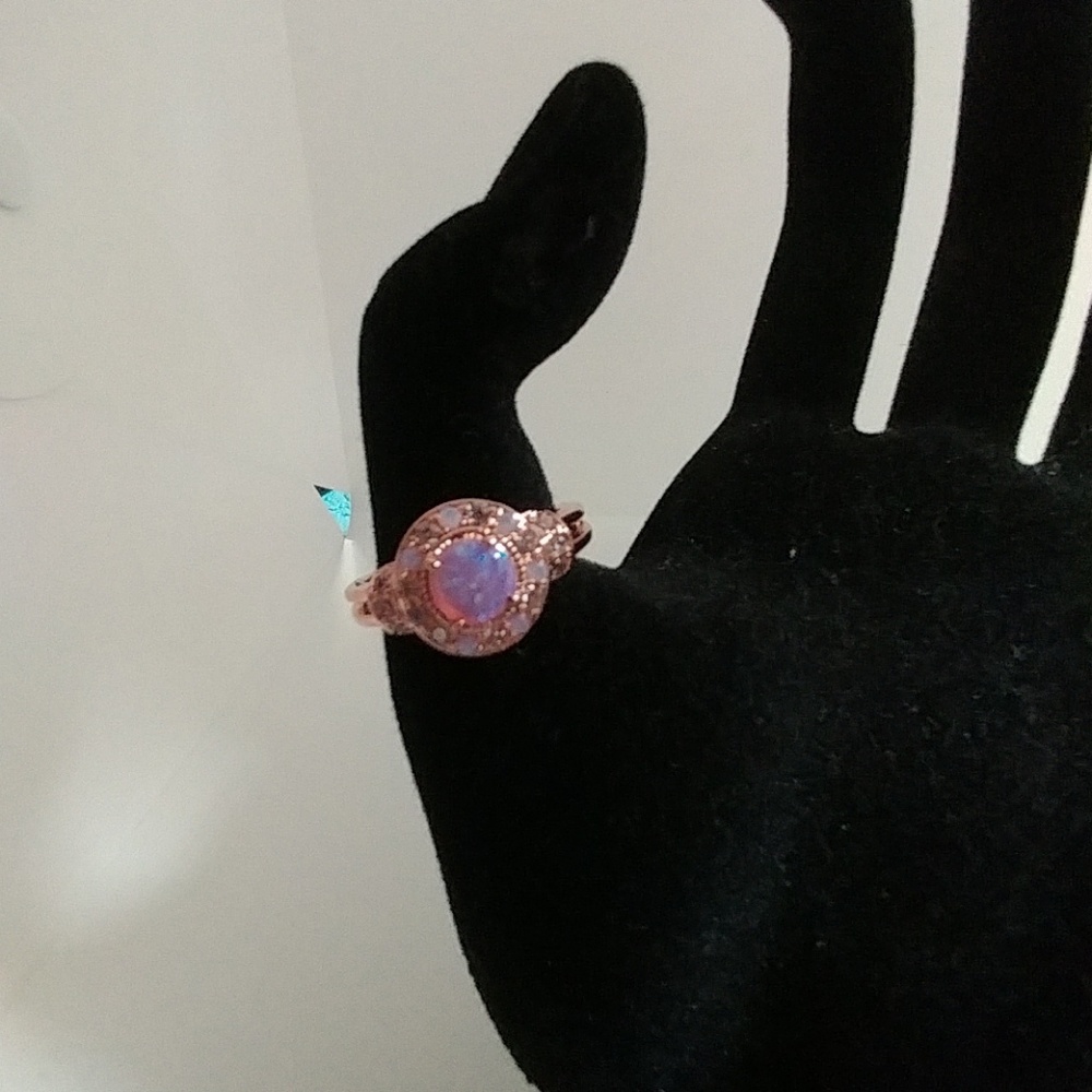 Rose Goldtoned Ring with Pink Opal Colored Stones